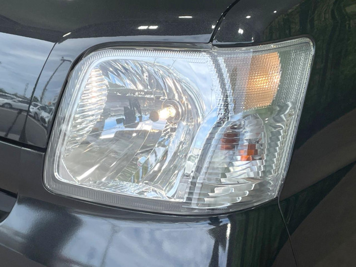 2017 Toyota PIXIS VAN EBD-S321M (UW-69fd52e86b68d)[12]