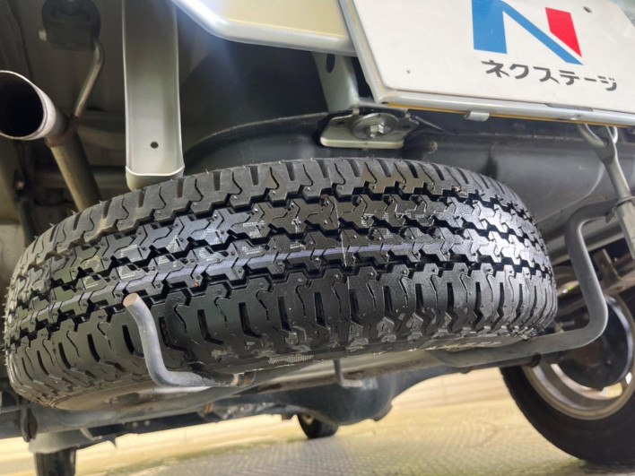 2019 Daihatsu Hiace Truck EBD-S500P (UW-69fd52e8c8c78)[10]