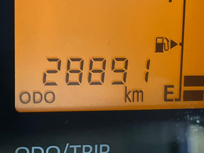 2019 Daihatsu Hiace Truck EBD-S500P (UW-69fd52e8c8c78)[2]