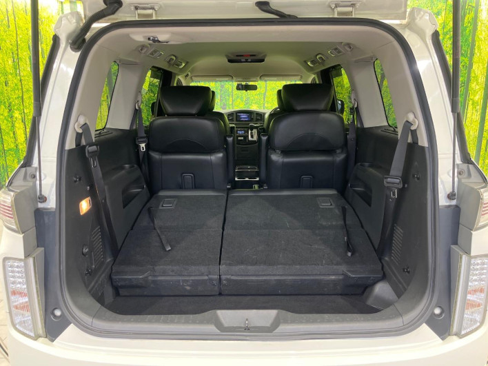 2016 Nissan Elgrand DBA-TE52 (UW-69fd52eebc37f)[20]