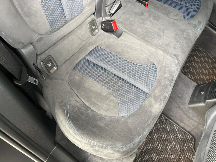2018 BMW X1 LDA-HT20 (UW-69fd52f7258f8)[28]