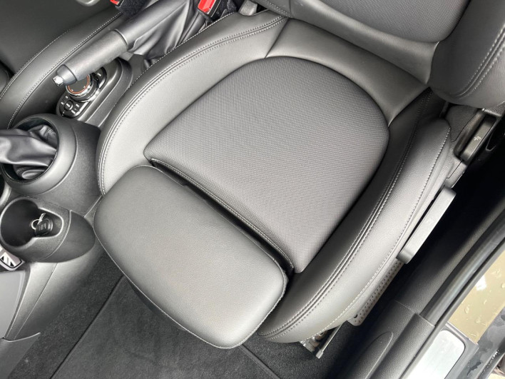 2019 Rover Mini LDA-XT15M (UW-69fd52f9516b5)[18]