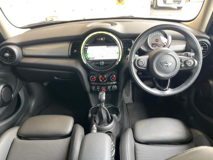 2019 Rover Mini LDA-XT15M (UW-69fd52f9516b5)[28]