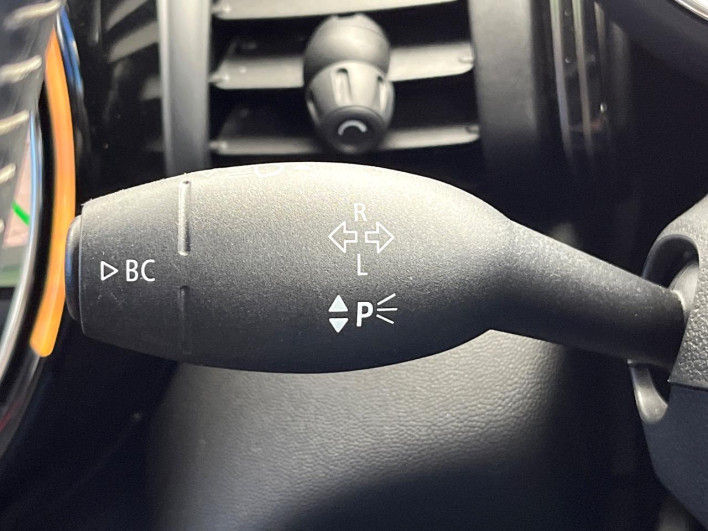 2019 Rover Mini LDA-XT20M (UW-69fd52f9688fa)[12]