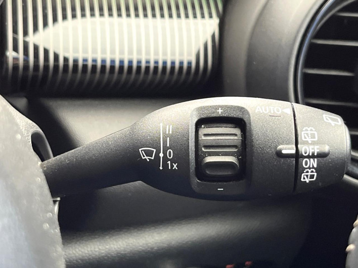 2019 Rover Mini LDA-XT20M (UW-69fd52f9688fa)[11]