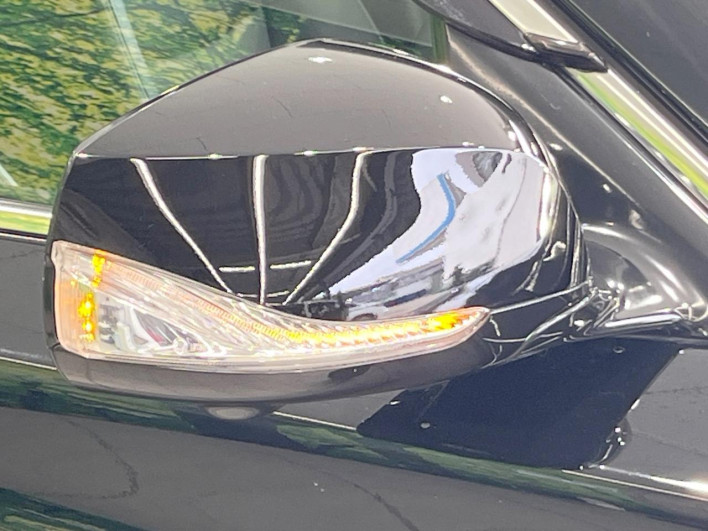 2018 Nissan Skyline DBA-YV37 (UW-69fd52fe39332)[16]