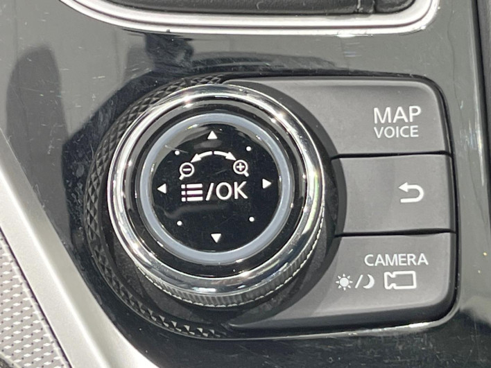 2018 Nissan Skyline DBA-YV37 (UW-69fd52fe39332)[29]