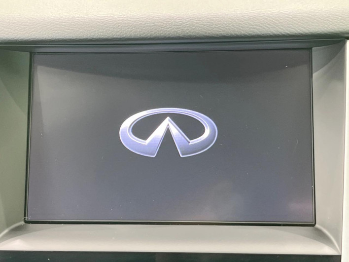 2018 Nissan Skyline DBA-YV37 (UW-69fd52fe39332)[24]
