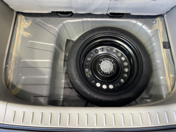 2017 Nissan Cube DBA-Z12 (UW-69fd52fe5dafe)[26]