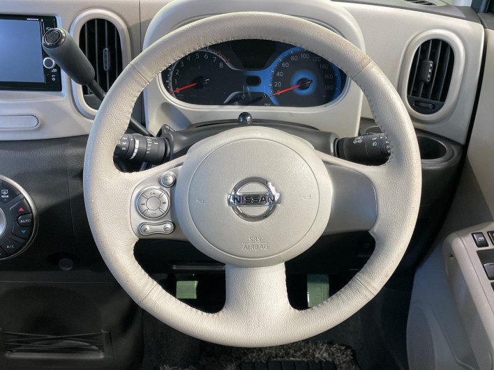 2017 Nissan Cube DBA-Z12 (UW-69fd52fe5dafe)[28]