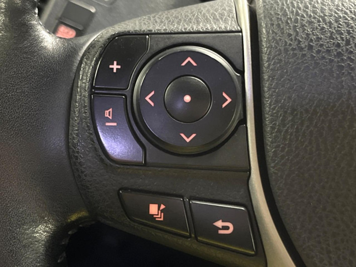 2014 Toyota Noah DBA-ZRR80W (UW-69fd530509829)[19]