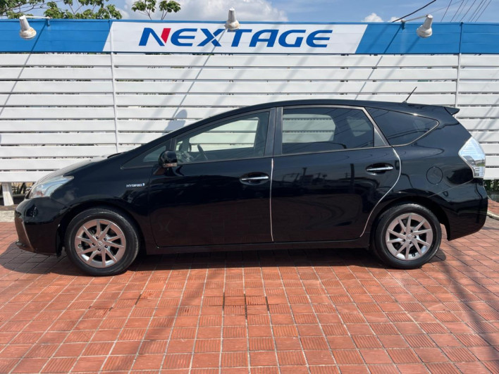2014 Toyota Prius α DAA-ZVW41W (UW-69fd5310117a2)[15]