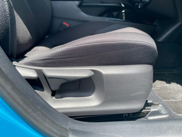 2021 Toyota Prius PHV 6LA-ZVW52 (UW-69fd5312d93a7)[24]