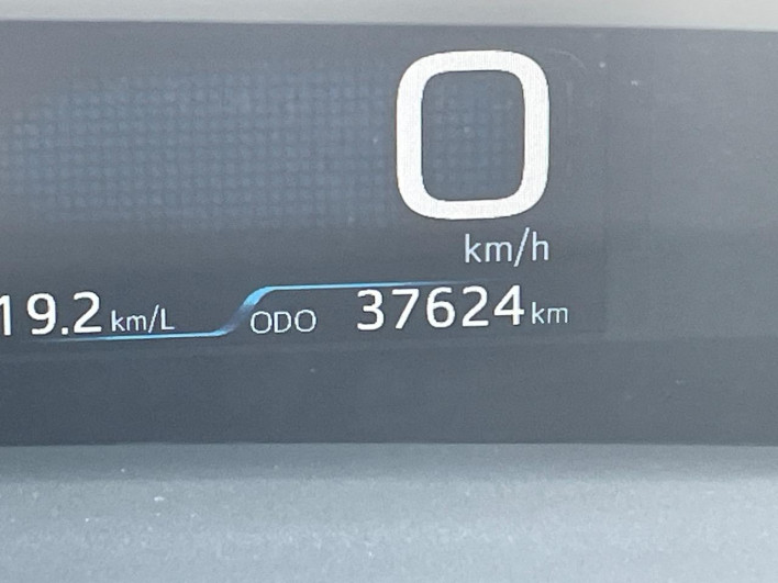2021 Toyota Prius PHV 6LA-ZVW52 (UW-69fd5312d93a7)[2]