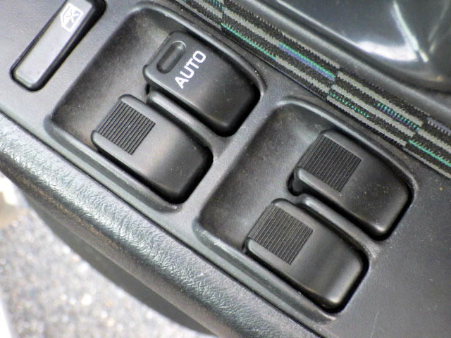 1999 Daihatsu Atrai S220G (UW-6a1913b1893d6)[14]