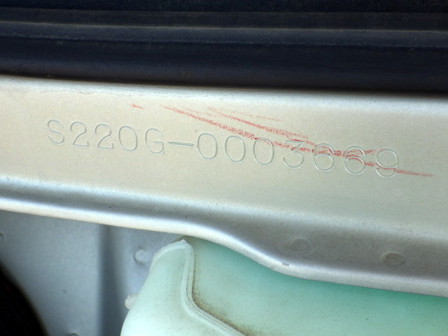 1999 Daihatsu Atrai S220G (UW-6a1913b1893d6)[23]