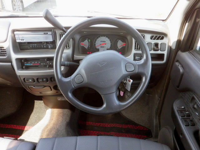 1999 Daihatsu Atrai S220G (UW-6a1913b1893d6)[4]