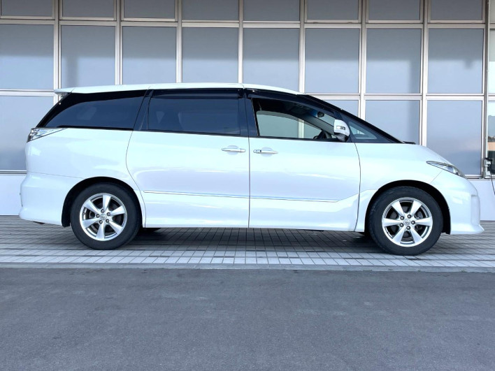 2013 Toyota Estima DBA-ACR50W (UW-69fea3c667164)[19]