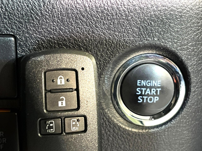 2017 Toyota Vellfire DBA-AGH30W (UW-69fea3c7e0fe4)[11]