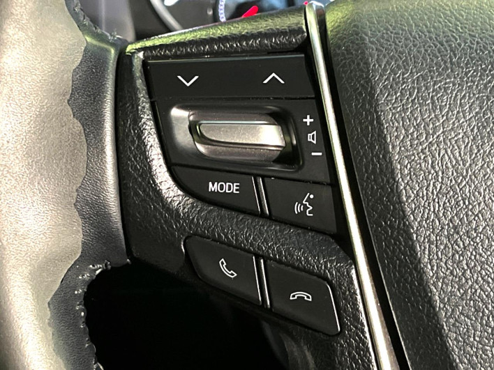 2017 Toyota Vellfire DBA-AGH30W (UW-69fea3c7e0fe4)[20]