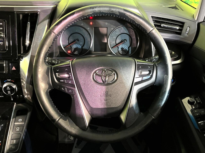 2017 Toyota Vellfire DBA-AGH30W (UW-69fea3c7e0fe4)[5]