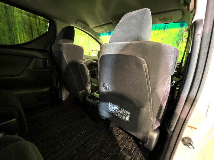 2017 Toyota Vellfire DBA-AGH30W (UW-69fea3c7e0fe4)[26]
