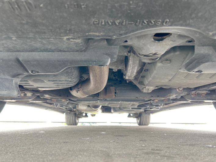 2012 Toyota Vellfire DBA-ANH20W (UW-69fea3cedb877)[28]