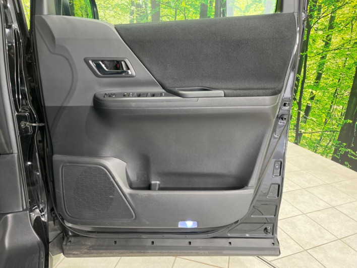 2012 Toyota Vellfire DBA-ANH25W (UW-69fea3cf770c2)[7]