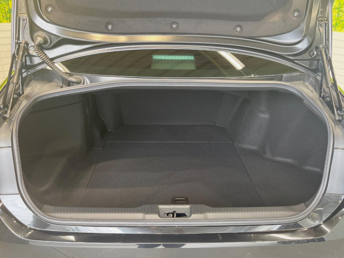 2018 Toyota Crown 3BA-ARS220 (UW-69fea3cfb1245)[27]