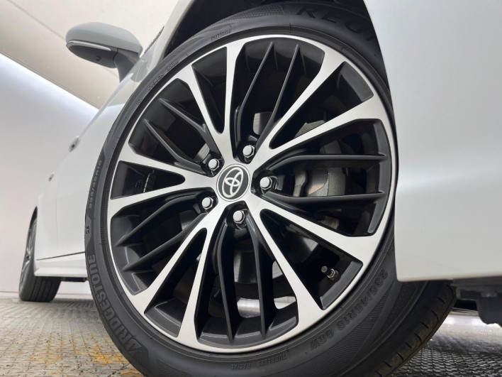 2019 Toyota Camry DAA-AXVH70 (UW-69fea3d7c2d69)[21]