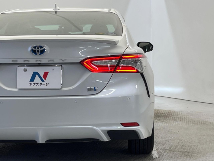 2019 Toyota Camry DAA-AXVH70 (UW-69fea3d7c2d69)[11]