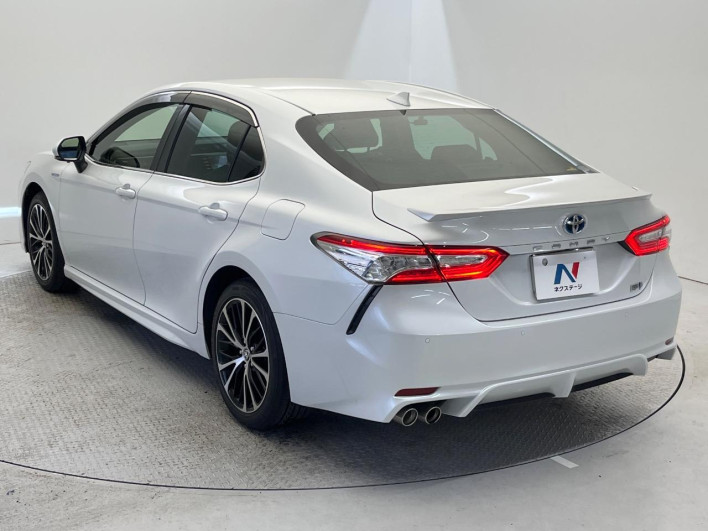 2019 Toyota Camry DAA-AXVH70 (UW-69fea3d7c2d69)[14]