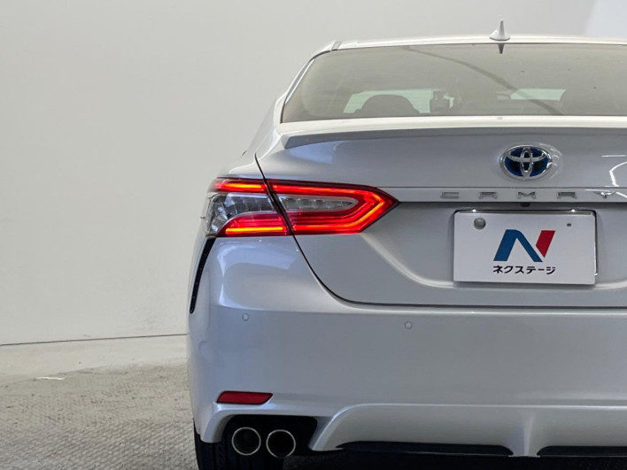 2019 Toyota Camry DAA-AXVH70 (UW-69fea3d7c2d69)[10]
