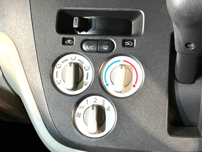 2017 Mitsubishi eK Space DBA-B11A (UW-69fea3db5f711)[13]