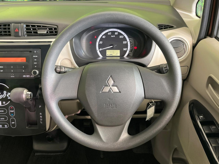 2013 Mitsubishi eK Wagon DBA-B11W (UW-69fea3dc672d4)[27]