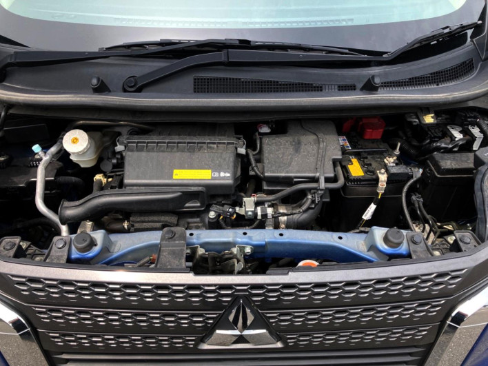 2019 Mitsubishi eK Cross 5AA-B34W (UW-69fea3e1a1315)[14]