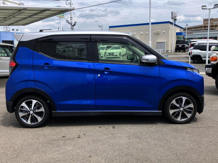 2019 Mitsubishi eK Cross 5AA-B34W (UW-69fea3e1a1315)[10]