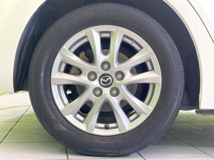 2018 Mazda Axela Sports LDA-BMLFS (UW-69fea3e9210be)[29]