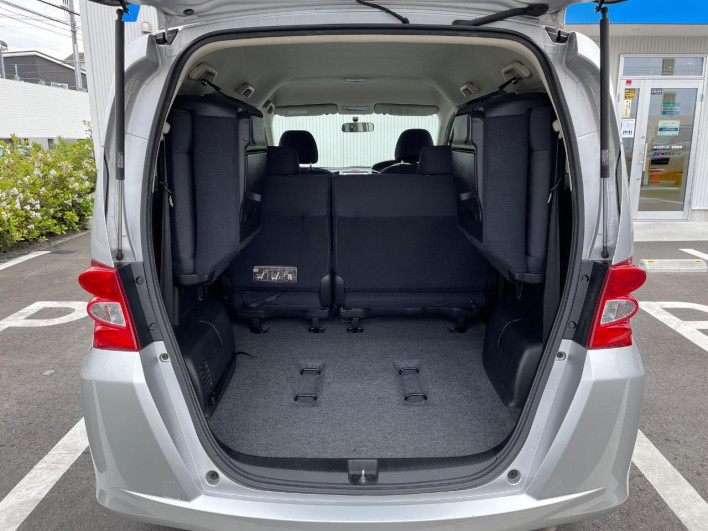 2009 Honda Freed DBA-GB3 (UW-69fea3f96868f)[21]