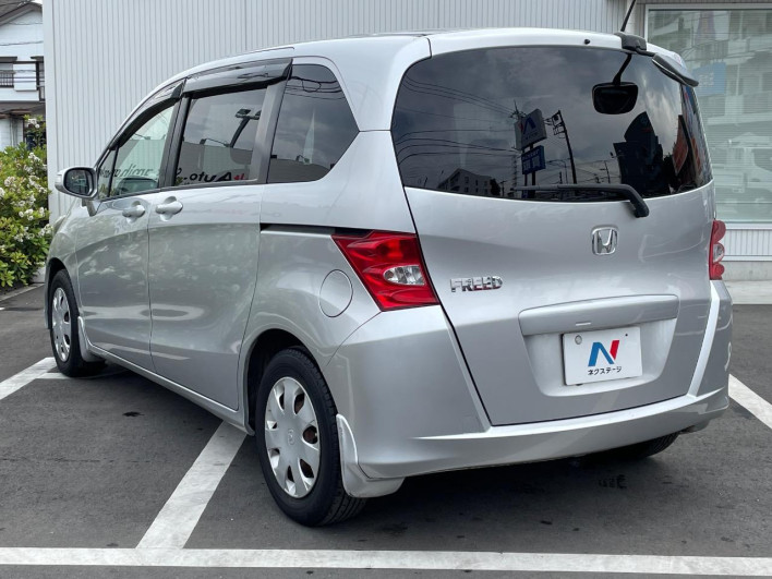 2009 Honda Freed DBA-GB3 (UW-69fea3f96868f)[22]