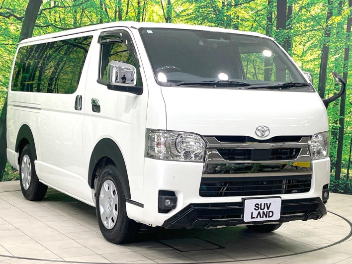 2022 Toyota Hiace Van 3DF-GDH201V (UW-69fea3fc772c4)[4]