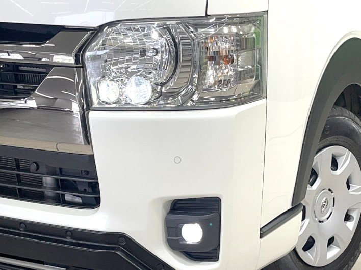 2022 Toyota Hiace Van 3DF-GDH201V (UW-69fea3fc772c4)[16]