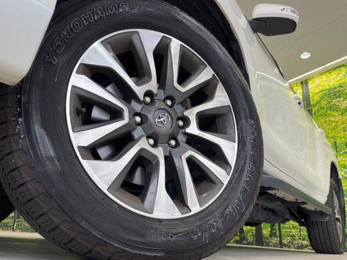 2022 Toyota Land Cruiser Prado 3DA-GDJ150W (UW-69fea3fe48f21)[4]