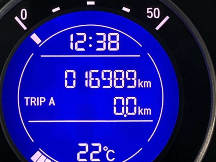 2013 Honda Fit DBA-GK3 (UW-69fea4048113b)[2]