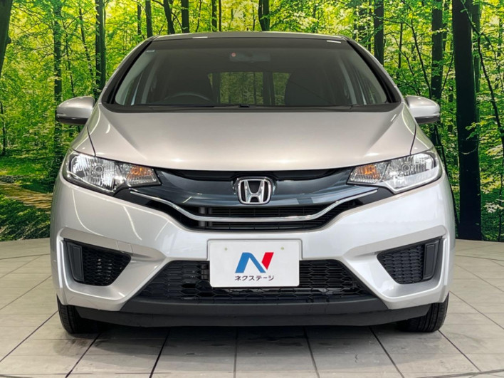 2013 Honda Fit DBA-GK3 (UW-69fea4048113b)[4]