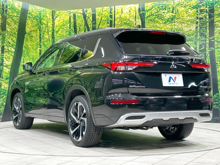 2023 Mitsubishi OUTLANDER PHEV 5LA-GN0W (UW-69fea4056736f)[12]