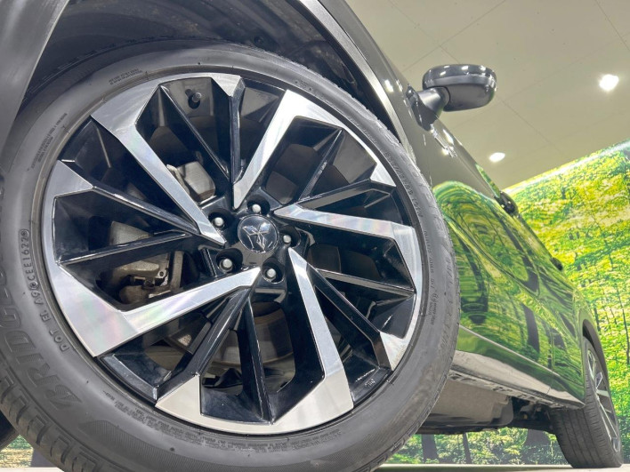 2023 Mitsubishi OUTLANDER PHEV 5LA-GN0W (UW-69fea4056736f)[19]