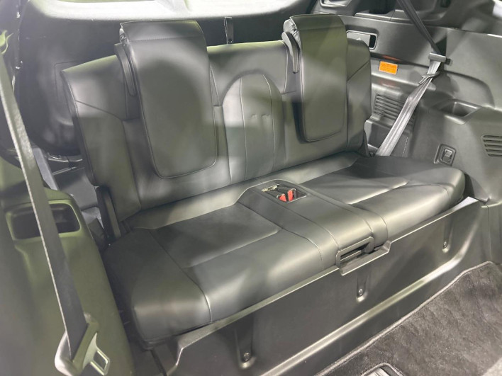 2023 Mitsubishi OUTLANDER PHEV 5LA-GN0W (UW-69fea4056736f)[25]