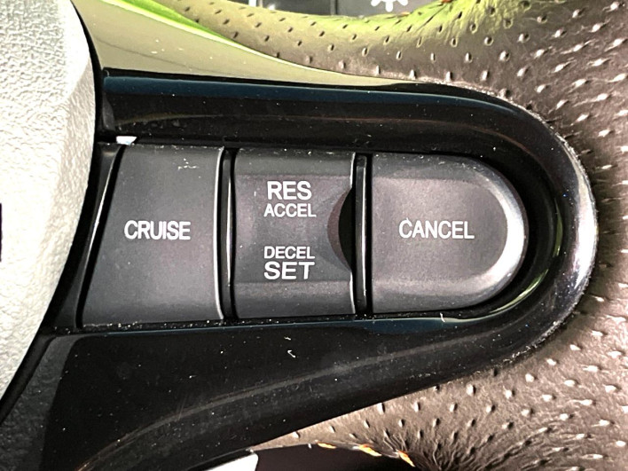 2012 Honda Fit Shuttle Hybrid DAA-GP2 (UW-69fea405bfc70)[22]