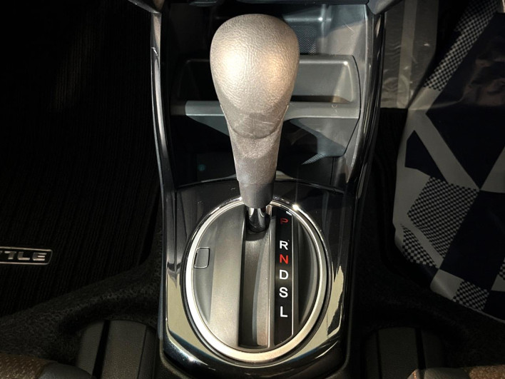 2012 Honda Fit Shuttle Hybrid DAA-GP2 (UW-69fea405bfc70)[16]